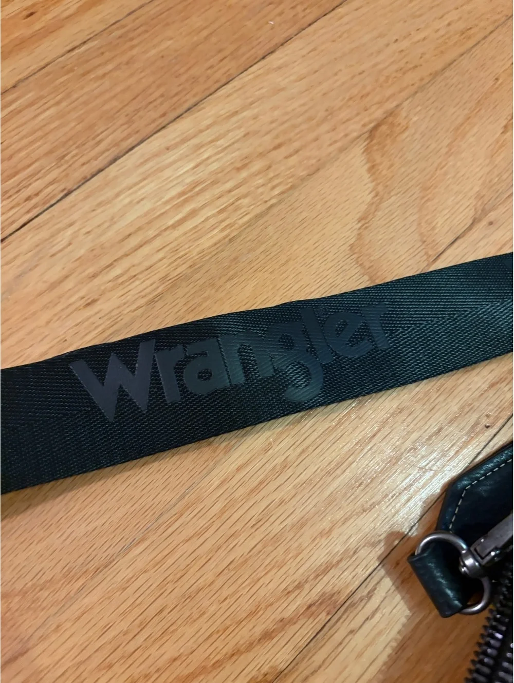 Wrangler Black Leather Crossbody Wallet Bag with Adjustable Strap